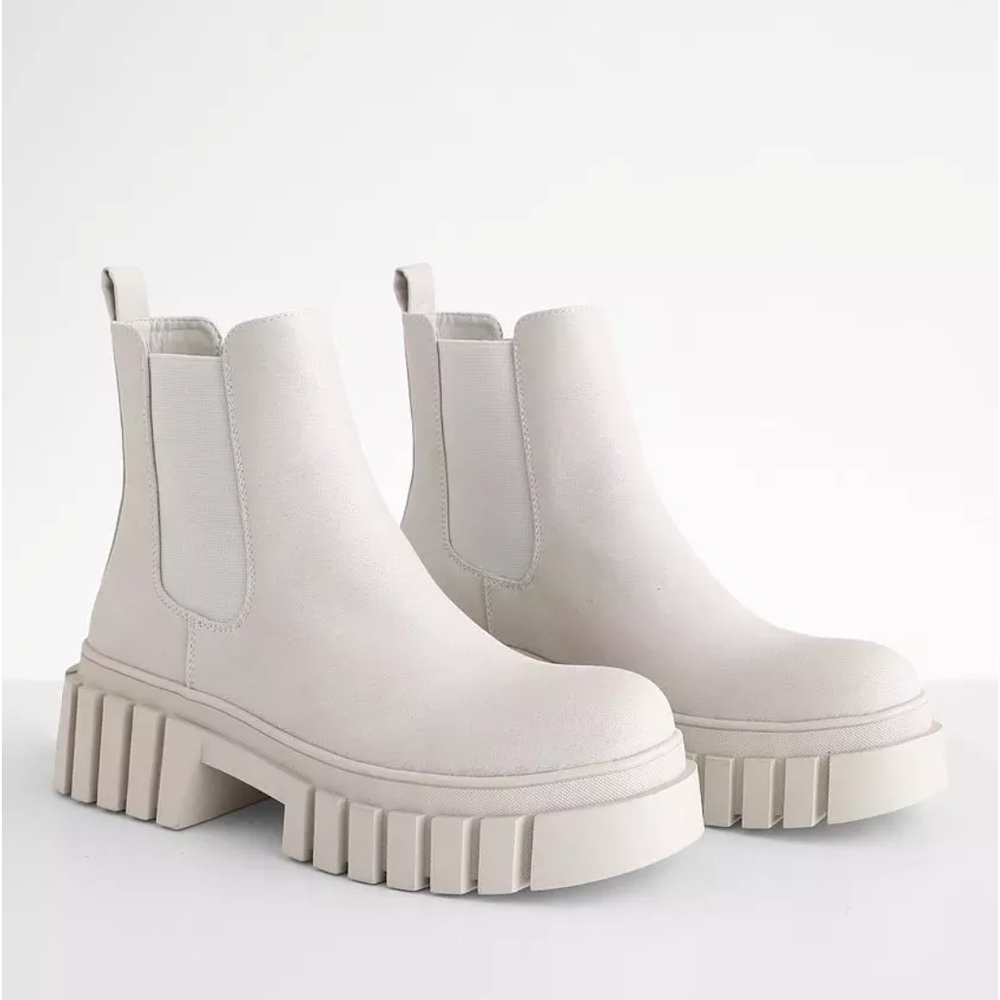 MIA Reeve Boots